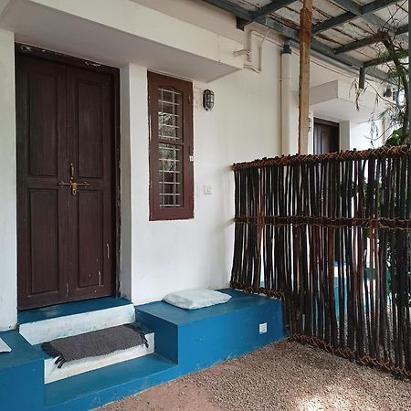 Hostel Calaila Varkala Ngoại thất bức ảnh