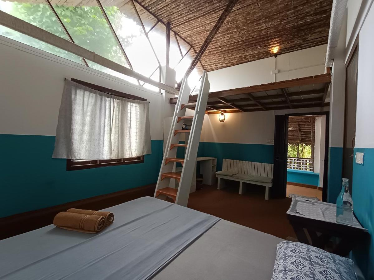 Hostel Calaila Varkala Ngoại thất bức ảnh
