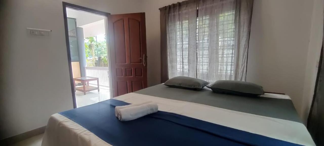 Hostel Calaila Varkala Ngoại thất bức ảnh