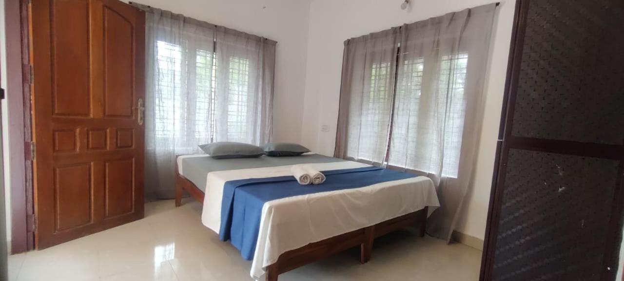 Hostel Calaila Varkala Ngoại thất bức ảnh