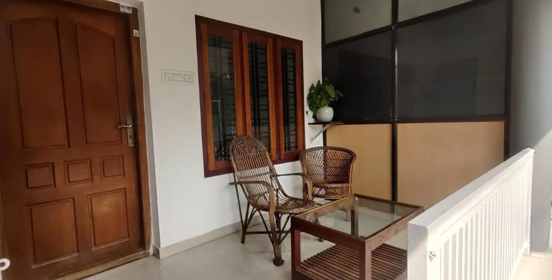 Hostel Calaila Varkala Ngoại thất bức ảnh