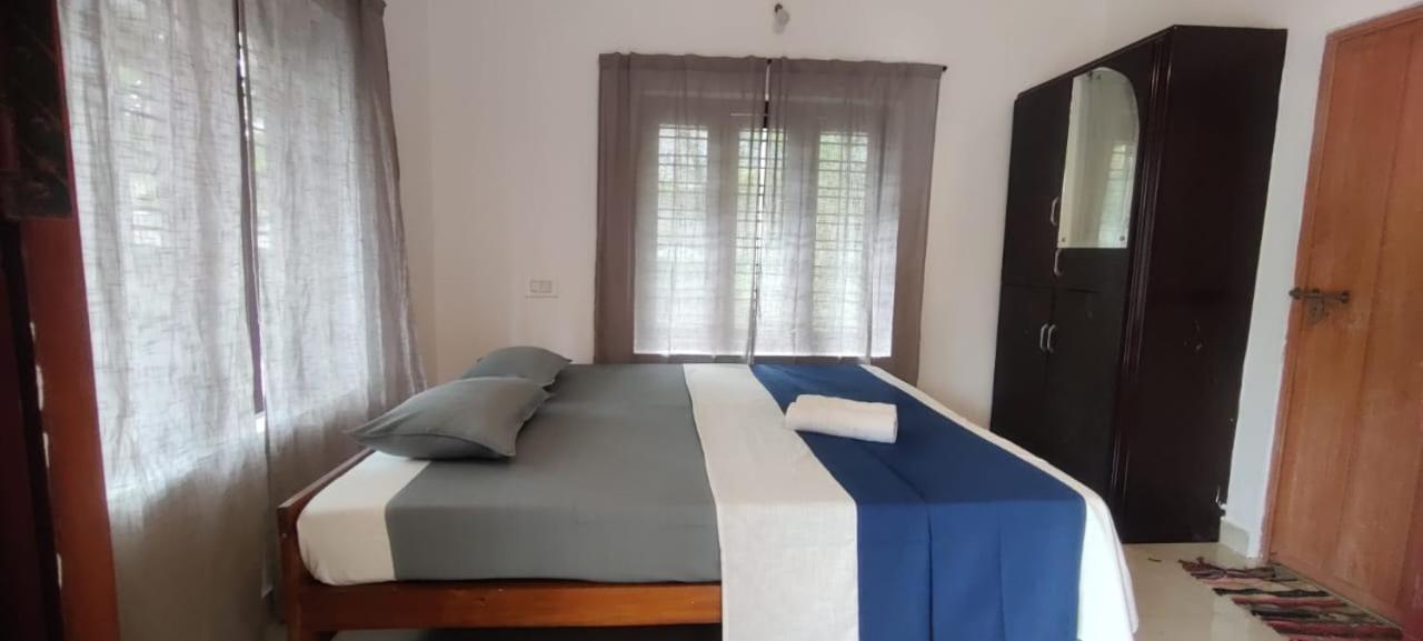 Hostel Calaila Varkala Ngoại thất bức ảnh
