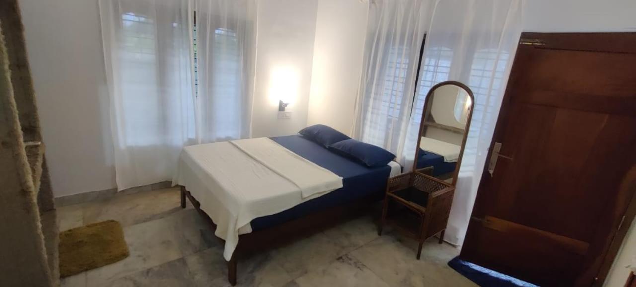Hostel Calaila Varkala Ngoại thất bức ảnh