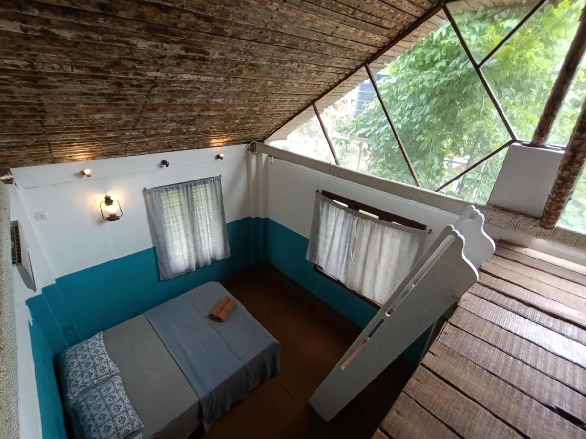 Hostel Calaila Varkala Ngoại thất bức ảnh