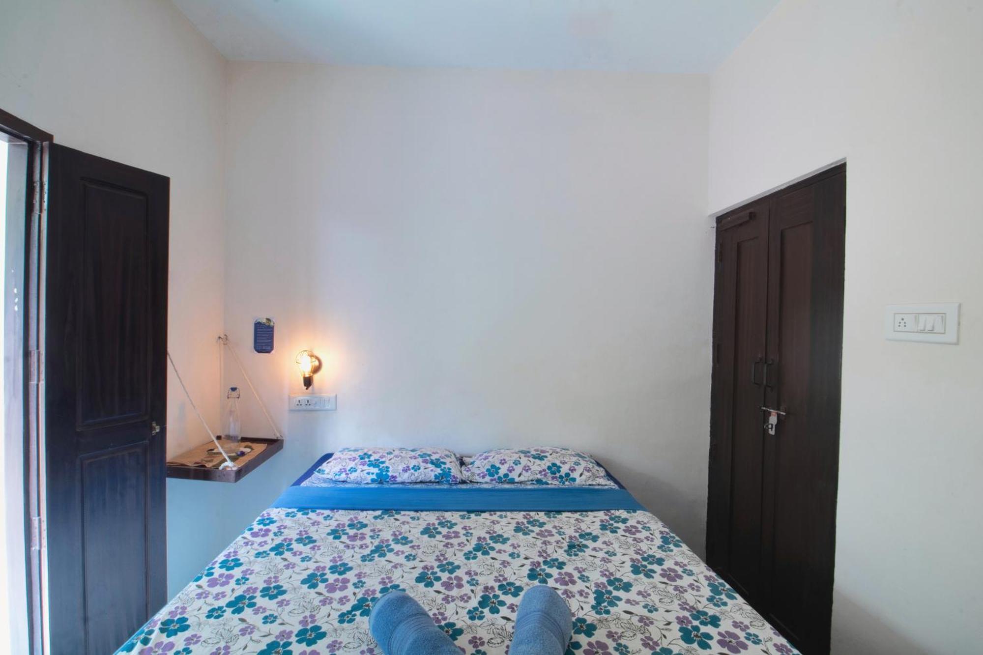 Hostel Calaila Varkala Ngoại thất bức ảnh