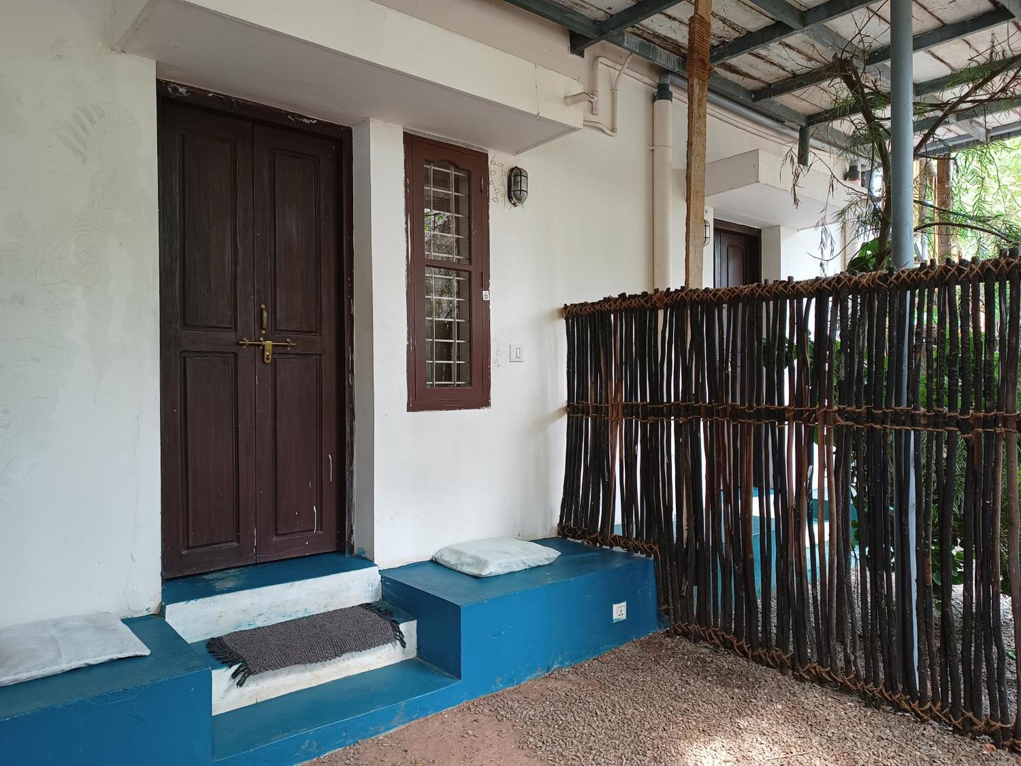 Hostel Calaila Varkala Ngoại thất bức ảnh