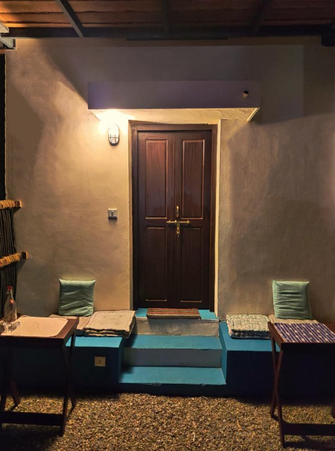 Hostel Calaila Varkala Ngoại thất bức ảnh