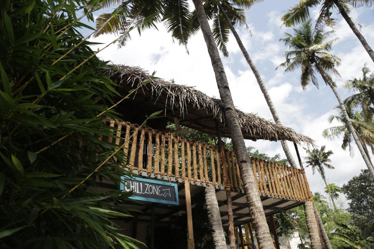 Hostel Calaila Varkala Ngoại thất bức ảnh